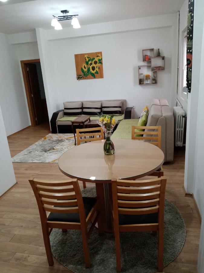 Vik Apartments สโกเปีย ภายนอก รูปภาพ